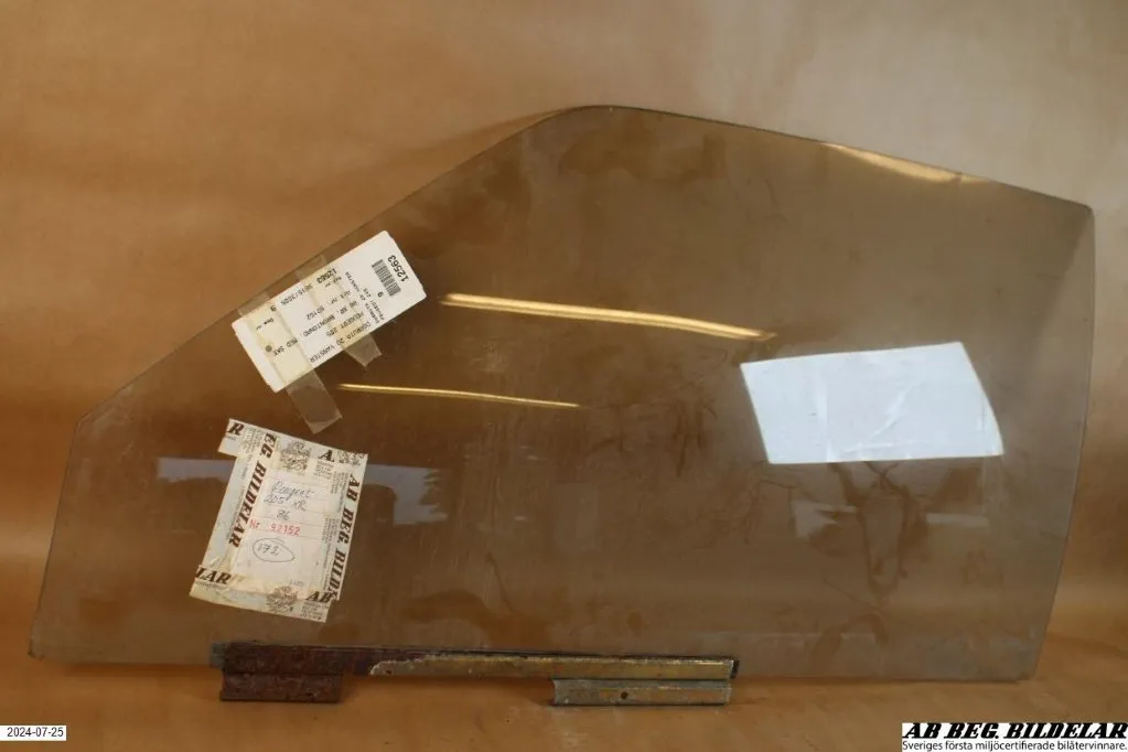2d Lift Pane (windows) Peugeot 205 1986 Left