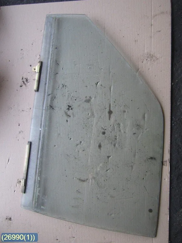 2d Lift Pane (windows) Mitsubishi L200, L300, L400 Space Gear 1991 Left
