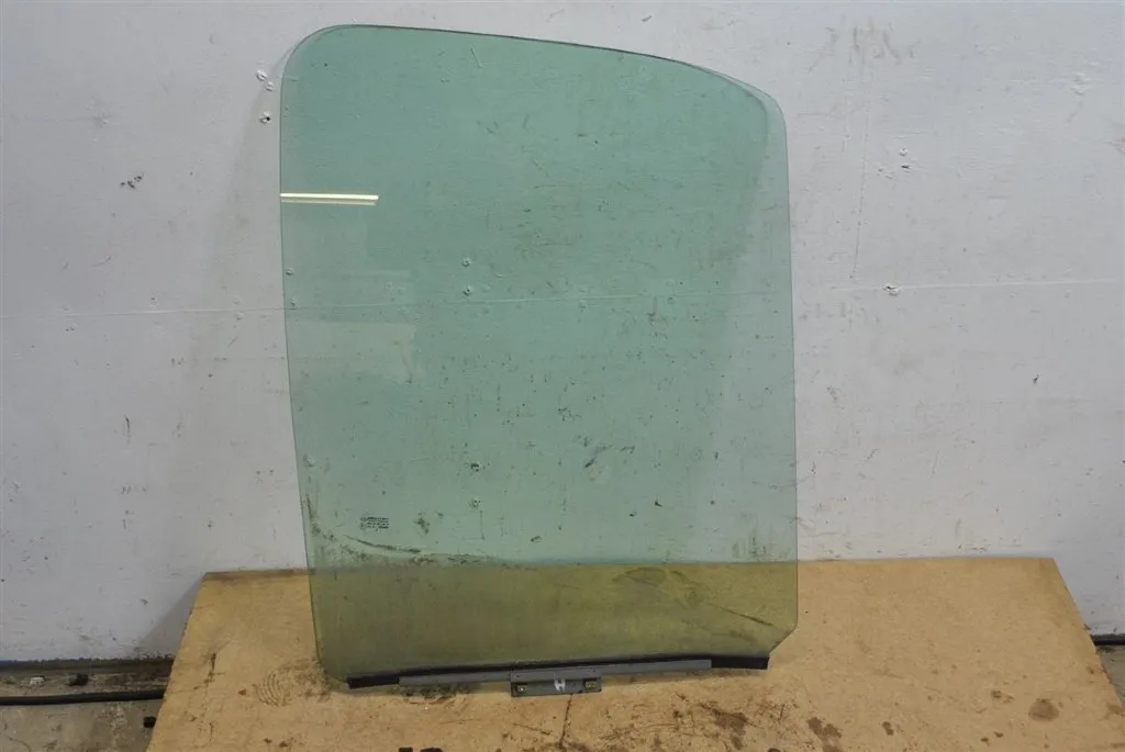 4d Lift Pane (windows) Renault Master 2000 Right Front