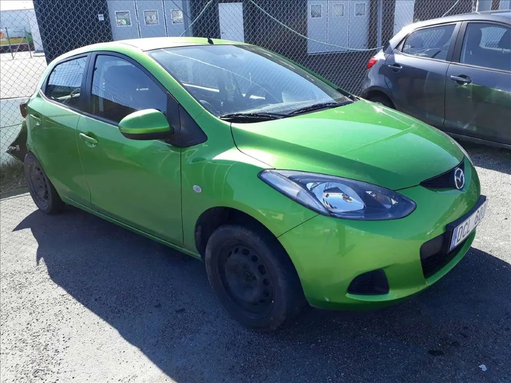 4d Lift Pane (windows) Mazda 2 2010 Right Front