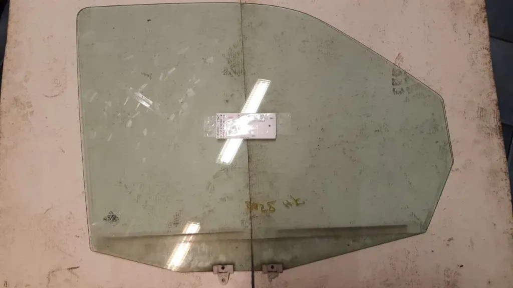 4d Lift Pane (windows) Mercedes V Class Vito/viano (w638, W639, W640, W447, W448) 2001 Right Front